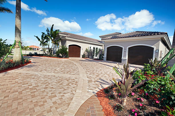 Cobblestone Driveway Pavers in Goodrich, MI